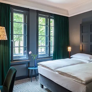 antik-hotel-bristol.topcolognehotels.com/