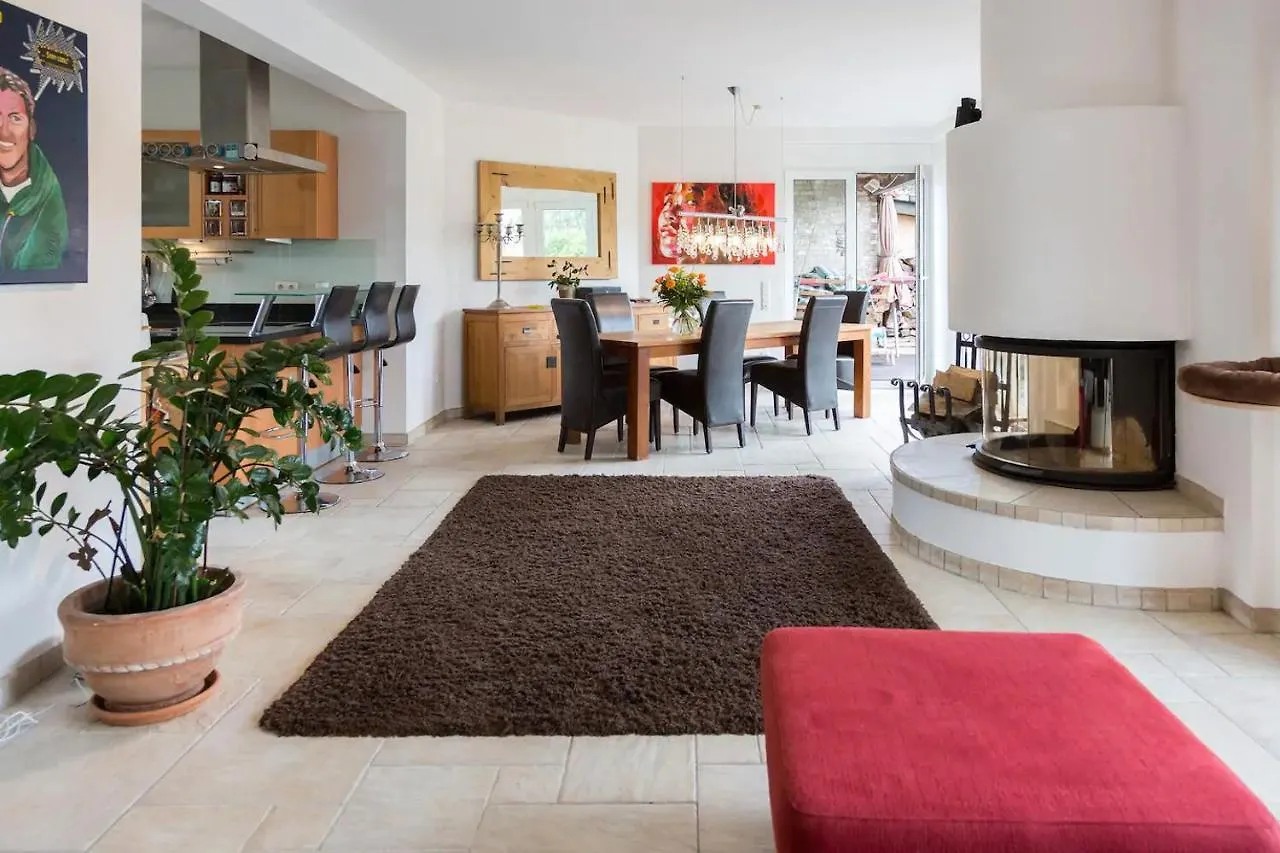 Frühstückspension Schönste Lage am Rhein in unmittelbarer Stadtnähe, B&B Köln