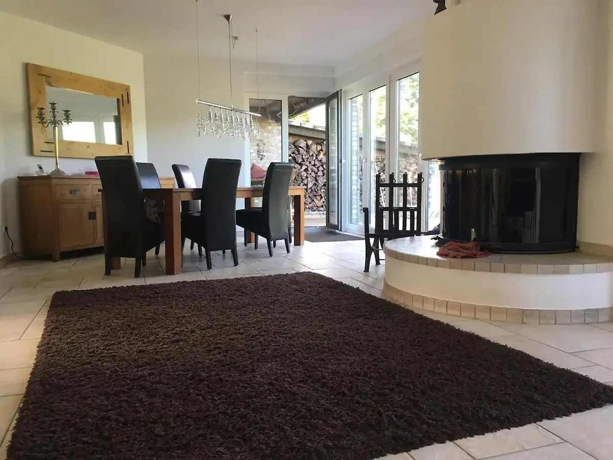 Schönste Lage am Rhein in unmittelbarer Stadtnähe, B&B Köln Frühstückspension
