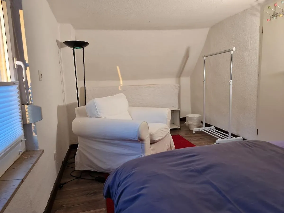 Oda ve Kahvaltı Schoenste Lage Am Rhein In Unmittelbarer Stadtnaehe, B & B Köln