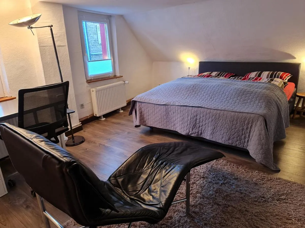 Frühstückspension Schönste Lage am Rhein in unmittelbarer Stadtnähe, B&B Köln