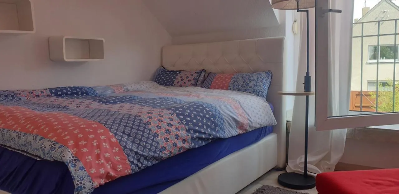 Schönste Lage am Rhein in unmittelbarer Stadtnähe, B&B Köln Frühstückspension