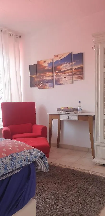 Frühstückspension Schönste Lage am Rhein in unmittelbarer Stadtnähe, B&B Köln